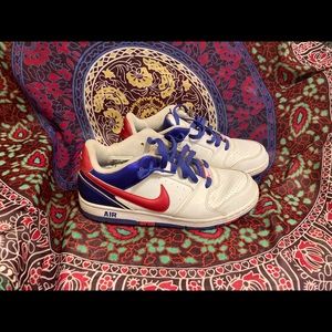 Size 8.5! Nike Air pink and purple and white